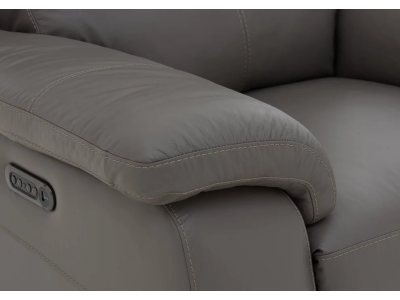 ФОТЕЛЈА БОЛЦАНО КОЖА У50808М