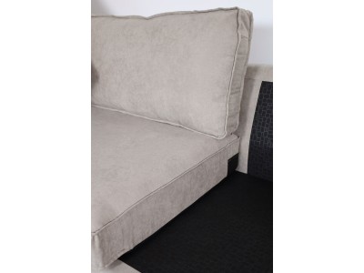 АГ БРИСЕЛ ЛЕВА