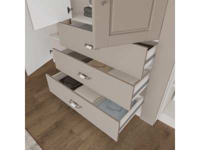 ЧЕТВОРОКРИЛЕН ОРМАР БУТИК 210