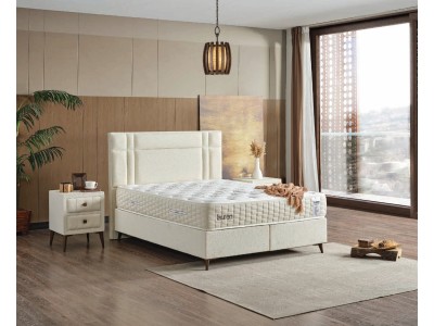 ЛЕЖАЈ ЛАУРЕН